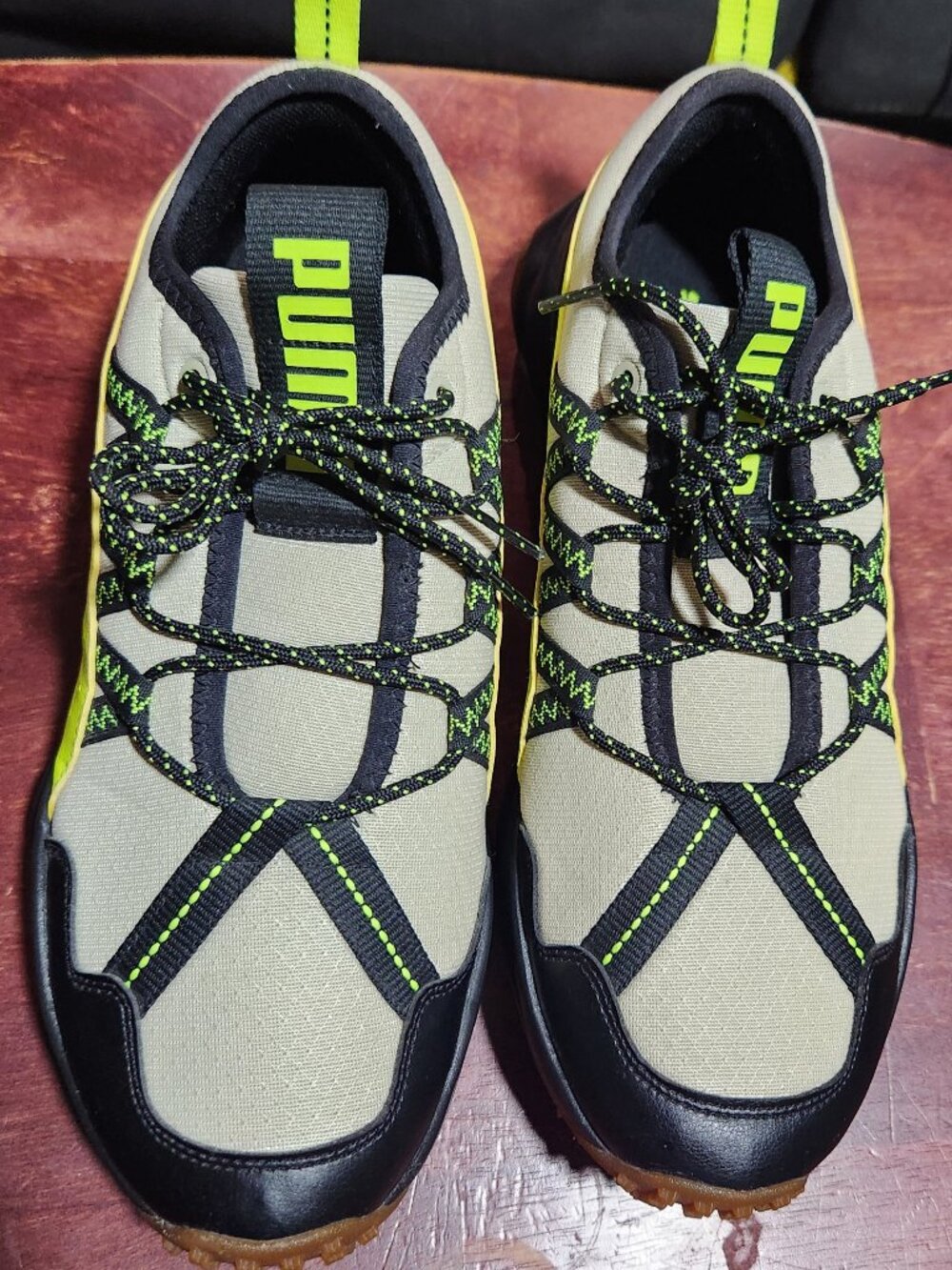 PUMA Men's Ember Trl Running Shoes - LIKE NEW - Size 9